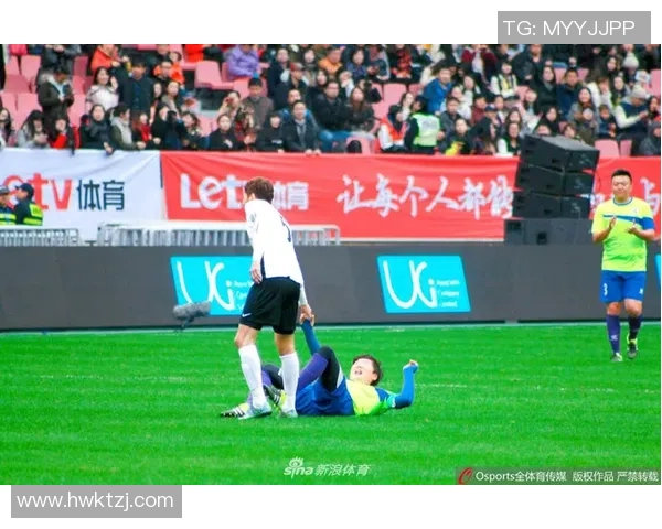 如何与足球明星展开一段浪漫恋情的实用指南与建议